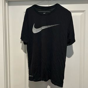 Nike Dri-Fit T-Shirt “L”
